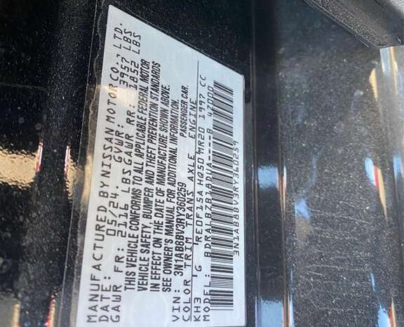 
								Salvaged Cars 2024 Nissan Sentra full									