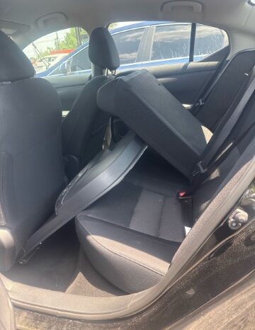 
								Salvaged Cars 2024 Nissan Sentra full									