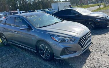 Salvaged Cars 2018 Hyundai Sonata