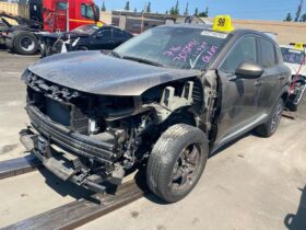 Salvaged Cars 2025 Nissan Kicks MPV