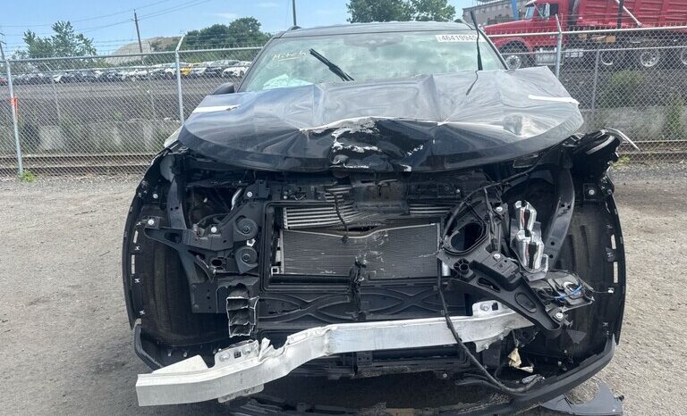 
								Salvaged Cars 2023 Ford Explorer full									