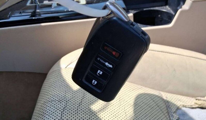 
								Salvaged Cars 2014 Lexus ES full									