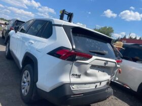 Salvaged Cars 2023 Toyota RAV4