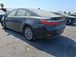 
										Salvaged Cars 2014 Lexus ES full									