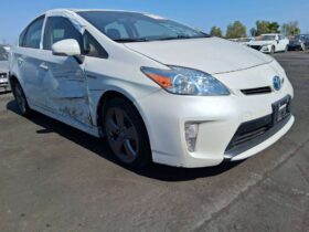Salvaged Cars 2015 Toyota Prius