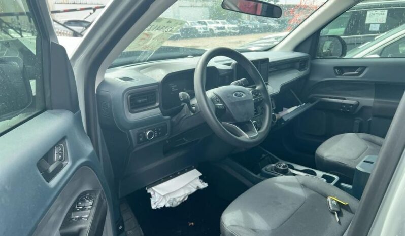 
								Salvaged Cars 2024 Ford Maverick full									