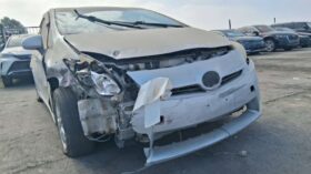 Salvaged Cars 2011 Toyota Prius