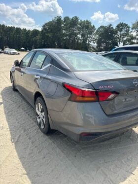Salvaged Cars Nissan Altima