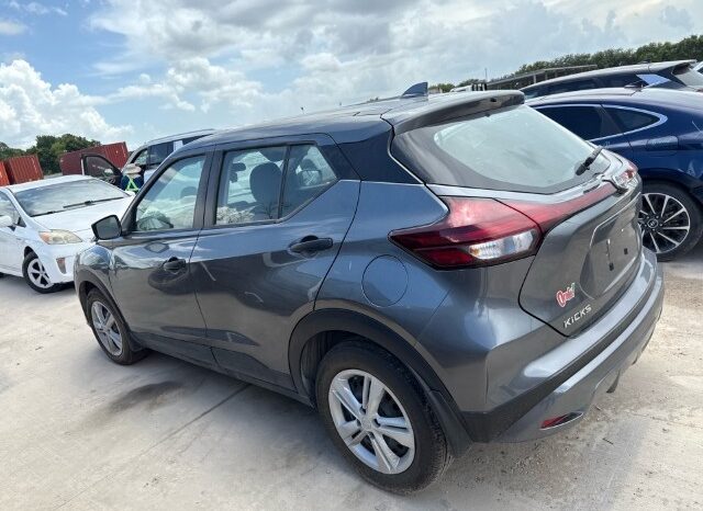
								Salvaged Cars 2024 Nissan kicks s full									
