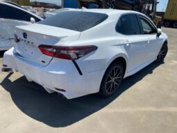 
										Salvaged Cars 2021 Toyota Camry full									