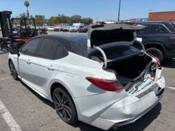 
										Salvaged Cars 2025 Toyota Camry full									