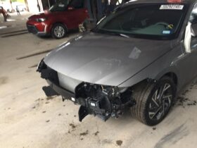Salvaged Cars 2025 Hyundai Elantra