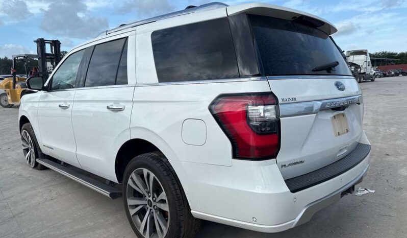 
								Salvaged Cars 2020 Ford Expedition full									