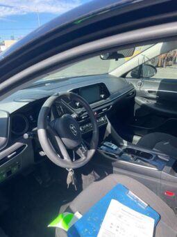 
										Salvaged Cars 2021 Hyundai Sonata full									