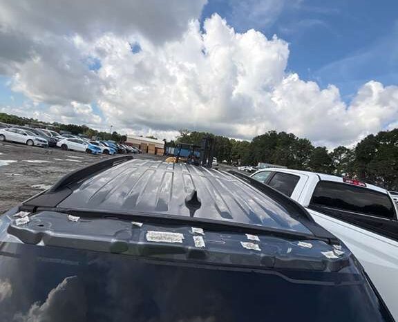 
								Salvaged Cars 2023 Ford Explorer full									