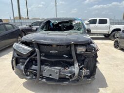 
										Salvaged Cars 2021 Ford Explorer full									