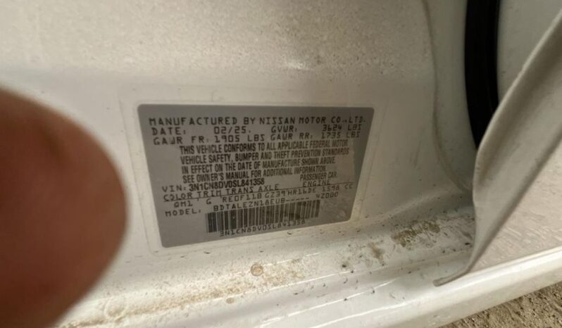 
								Salvaged Cars 2025 Nissan Versa full									