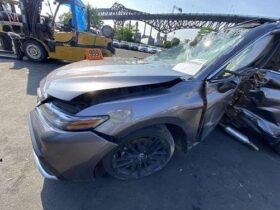 Salvaged Cars 2021 Toyota Camry