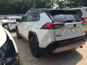 Salvaged Cars 2024 Toyota RAV4