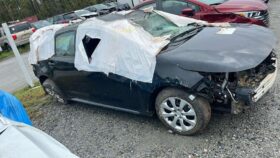 Salvaged Cars 2024 Toyota Corolla