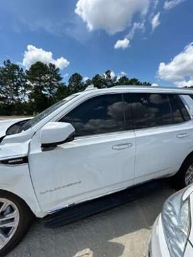 Salvaged Cars 2023 GMC Yukon