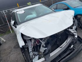 Salvaged Cars 2020 Toyota Highlander