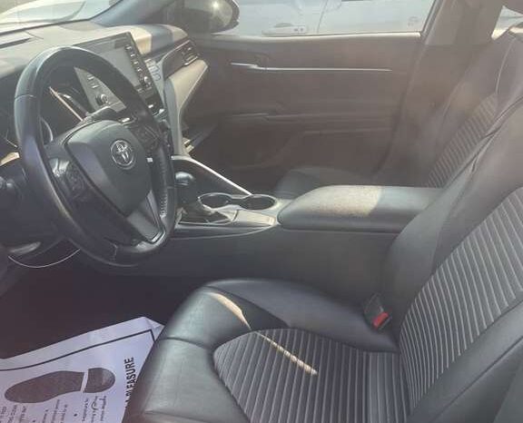 
								Salvaged Cars 2021 Toyota Camry full									