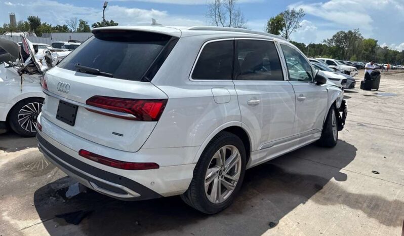 
								Salvaged Cars 2023 Audi Q7 full									
