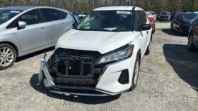 Salvaged Cars 2024 Nissan kicks