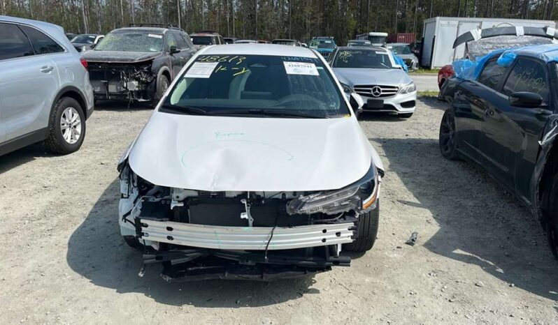 
								Salvaged Cars 2024 Toyota Corolla full									