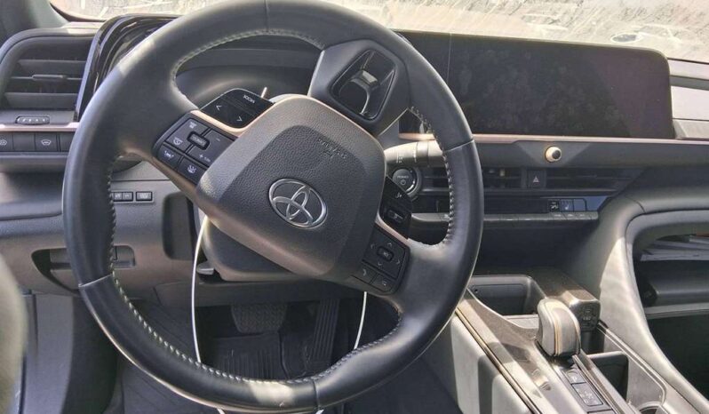 
								Salvaged Cars 2024 Toyota Crown full									