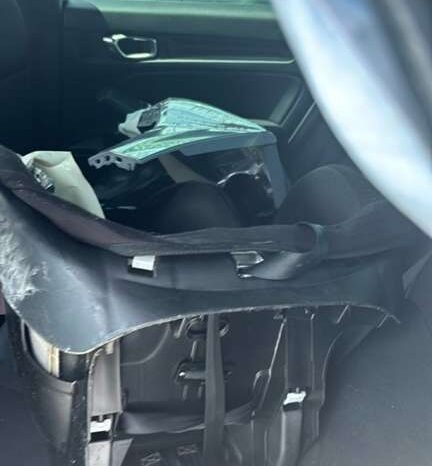 
								Salvaged Cars 2024 Honda Civic full									
