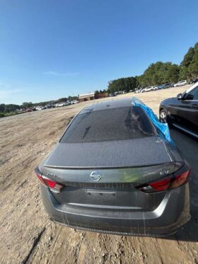 Salvaged Cars 2022 Nissan Altima