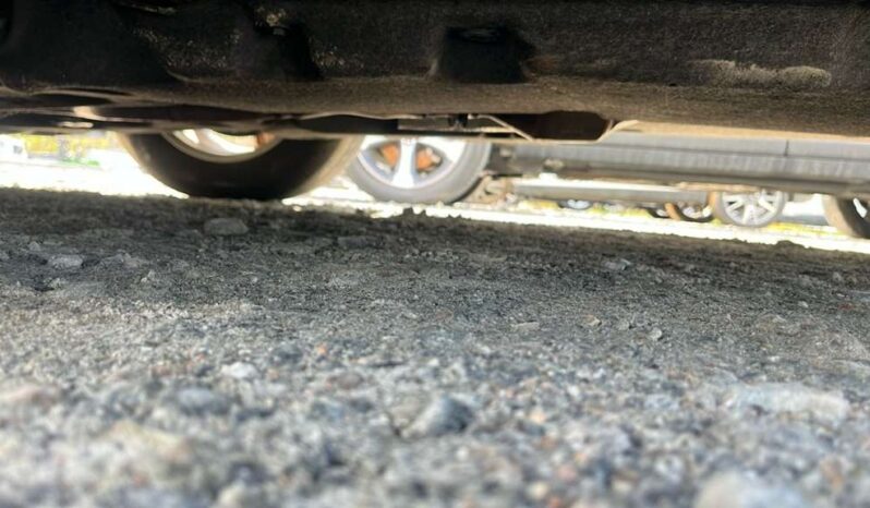
								Salvaged Cars 2021 Toyota Highlander full									