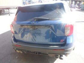 Salvaged Cars 2022 Ford Explorer