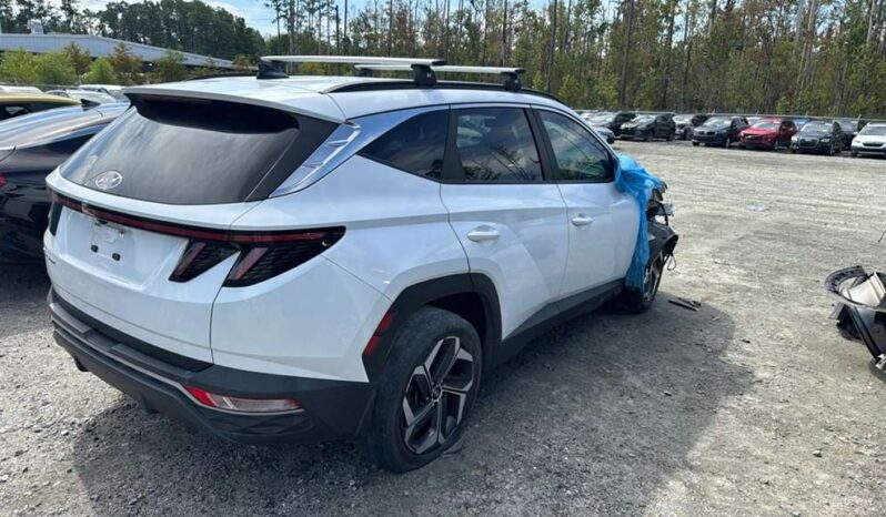 
								Salvaged Cars 2022 Hyundai Tucson full									