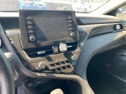 
										Salvaged Cars 2021 Toyota Camry full									