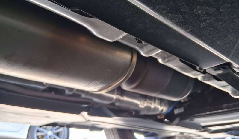 
								Salvaged Cars 2025 Nissan Sentra full									