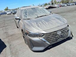 
										Salvaged Cars 2025 Nissan Sentra full									