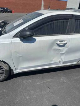 
										Salvaged Cars 2023 Kia Forte full									