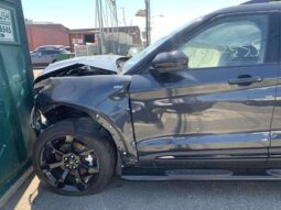 
										Salvaged Cars 2024 Ford Explorer full									