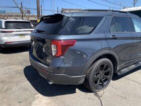 Salvaged Cars 2024 Ford Explorer