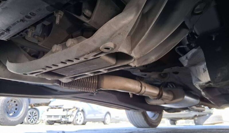 
								Salvaged Cars 2021 Ford Explorer full									