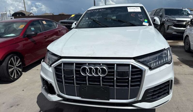 
								Salvaged Cars 2023 Audi Q7 full									
