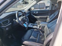 
										Salvaged Cars 2021 Ford Explorer full									