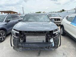 
										Salvaged Cars 2025 Volkswagen Atlas Cross Sport full									