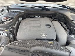
										Salvaged Cars 2023 Mercedes-Benz GLC-Class full									