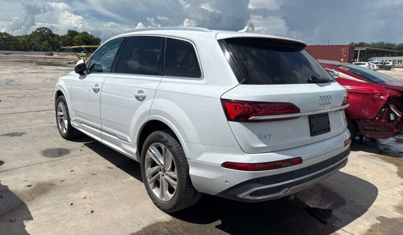 
								Salvaged Cars 2023 Audi Q7 full									