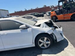 
										Salvaged Cars 2014 Toyota Camry full									