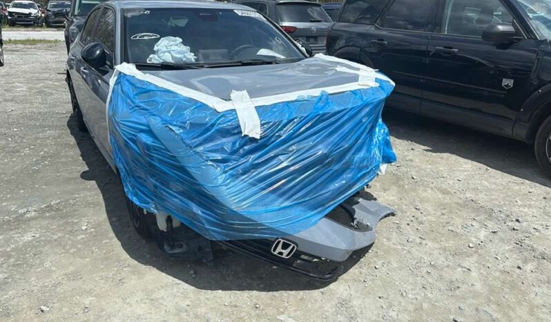 
								Salvaged Cars 2024 Honda Civic full									